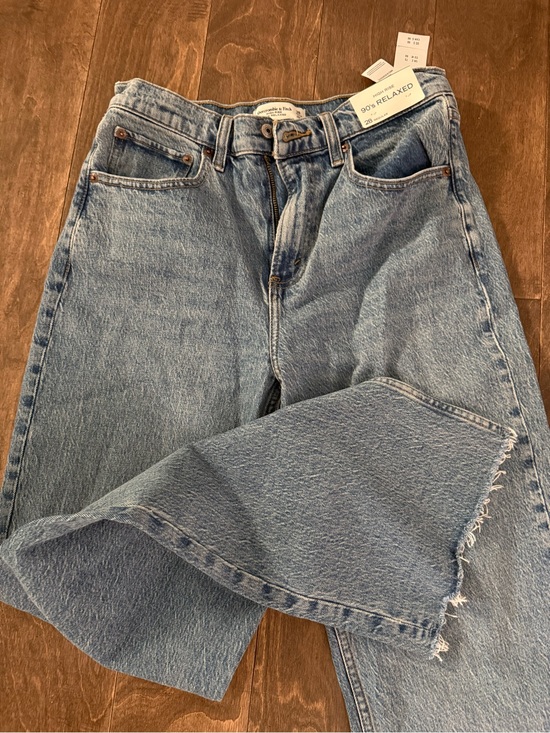 Abercrombie & Fitch Denim - Abercrombie & Fitch - high rise 90s Relaxed - Size 28 Regular